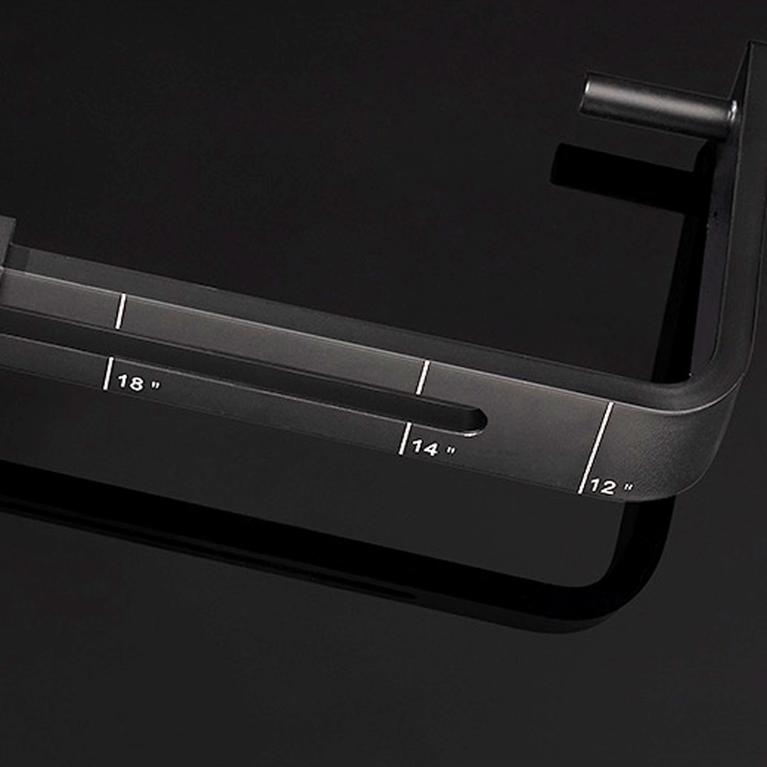 The size guide on the adjustable frame